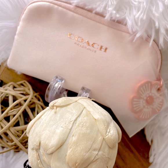 Coach Other - Coach Pouch🌸